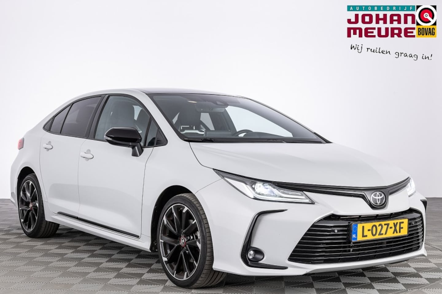 Toyota Corolla - 1.8 Hybrid GR-Sport | Full LED | CAMERA | ECC | Half LEDER . - AutoWereld.nl