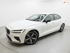 Volvo S60 - 2.0 B3 Ultimate Dark AUTOMAAT LEER NAVI CAMERA