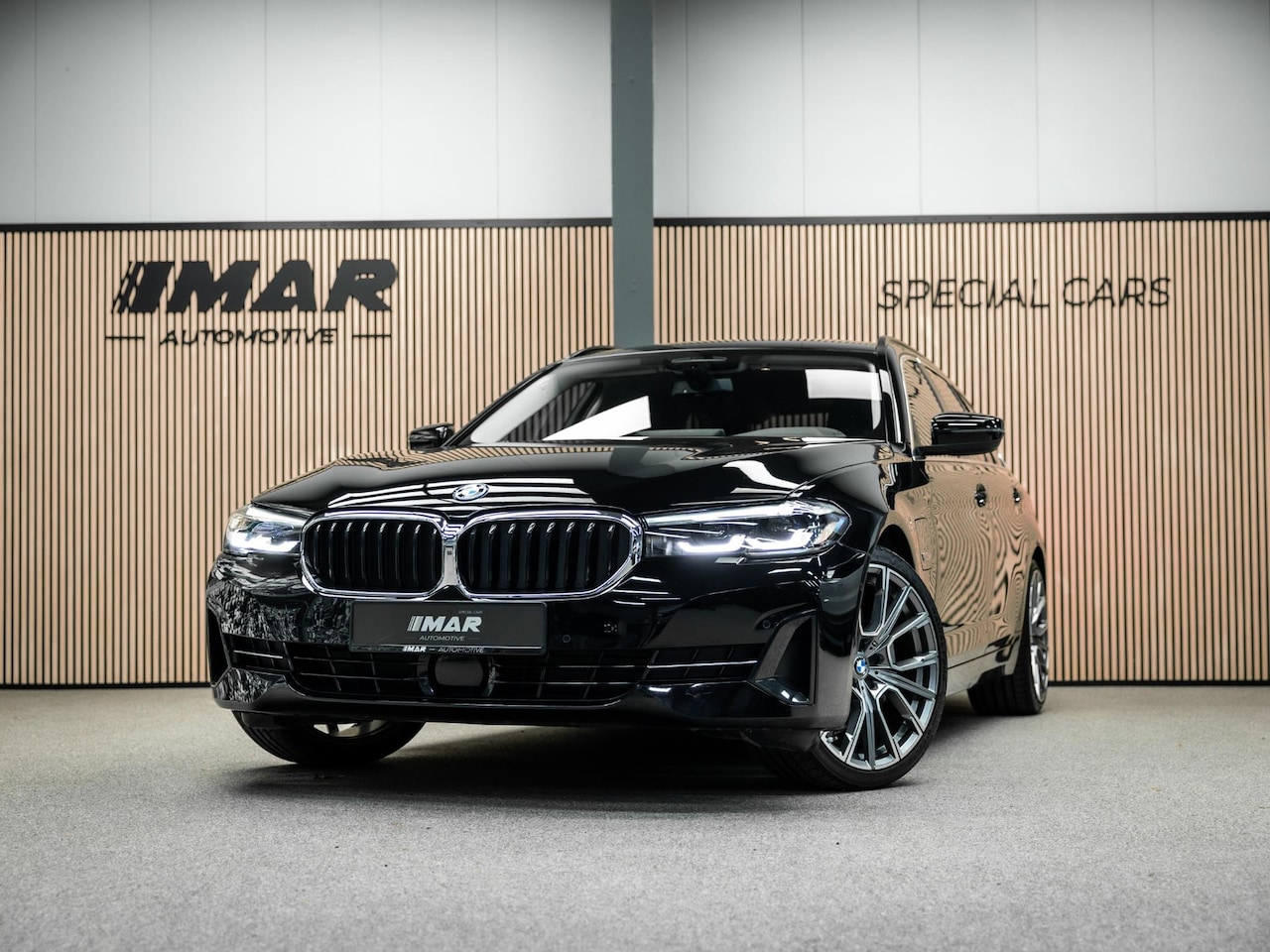 BMW 5-serie Touring - 530e Business Edition Plus Wordt verwacht! - AutoWereld.nl