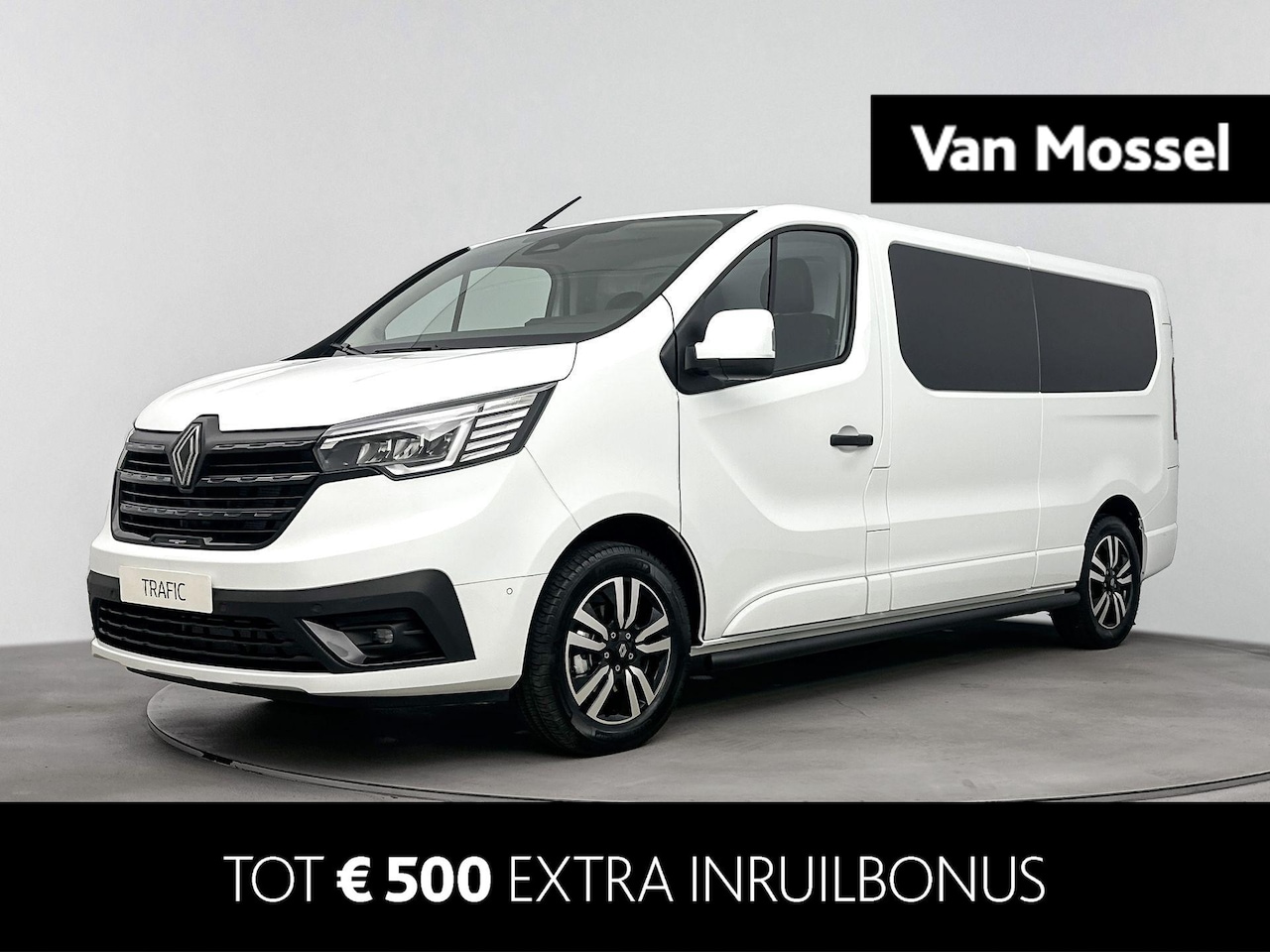 Renault Trafic - 2.0 Blue dCi 170 T30 L2H1 Extra Annivesary Edition | Dubbele Cabine | Trekhaak | Private G - AutoWereld.nl