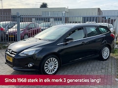 Ford Focus Wagon - 1.6 TI-VCT First Edition KMST NAP Airco ECC l Cruise l LEER l Elek stoel l Stoelverwarming