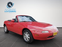 Mazda MX-5 - 1.6i-16V MIATA