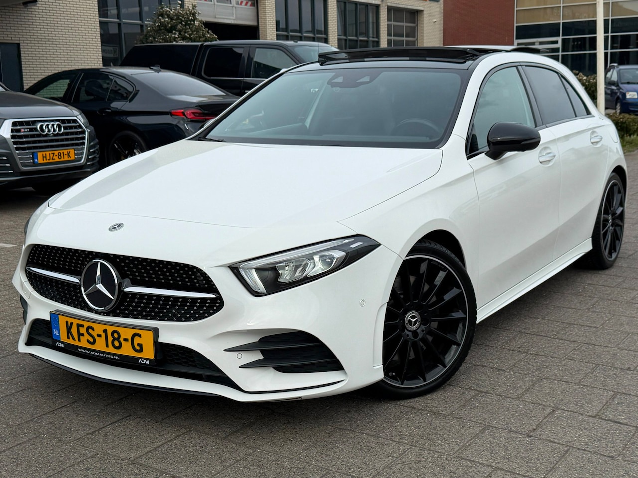 Mercedes-Benz A-klasse - 250 Premium Plus AMG-Pakket l Sfeerverlichting l Widescreen - AutoWereld.nl