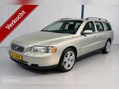 Volvo V70 - 2.4 Kinetic YOUNGTIMER / LEER