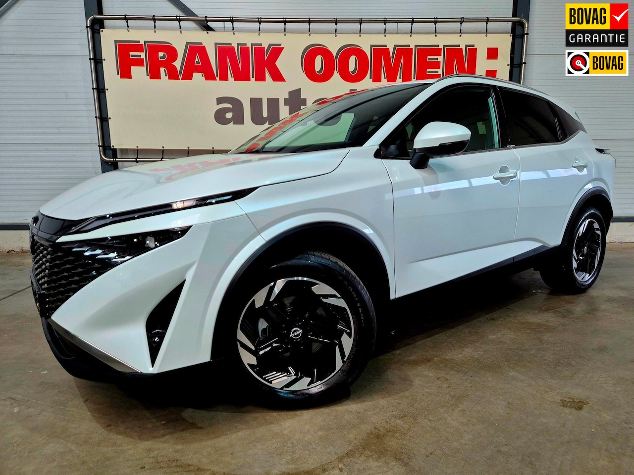 Nissan Qashqai - 1.3 MHEV Xtronic Business Premium + Parelmoer|360 camera|Google|Adaptive cruise|Dodehoek|L - AutoWereld.nl