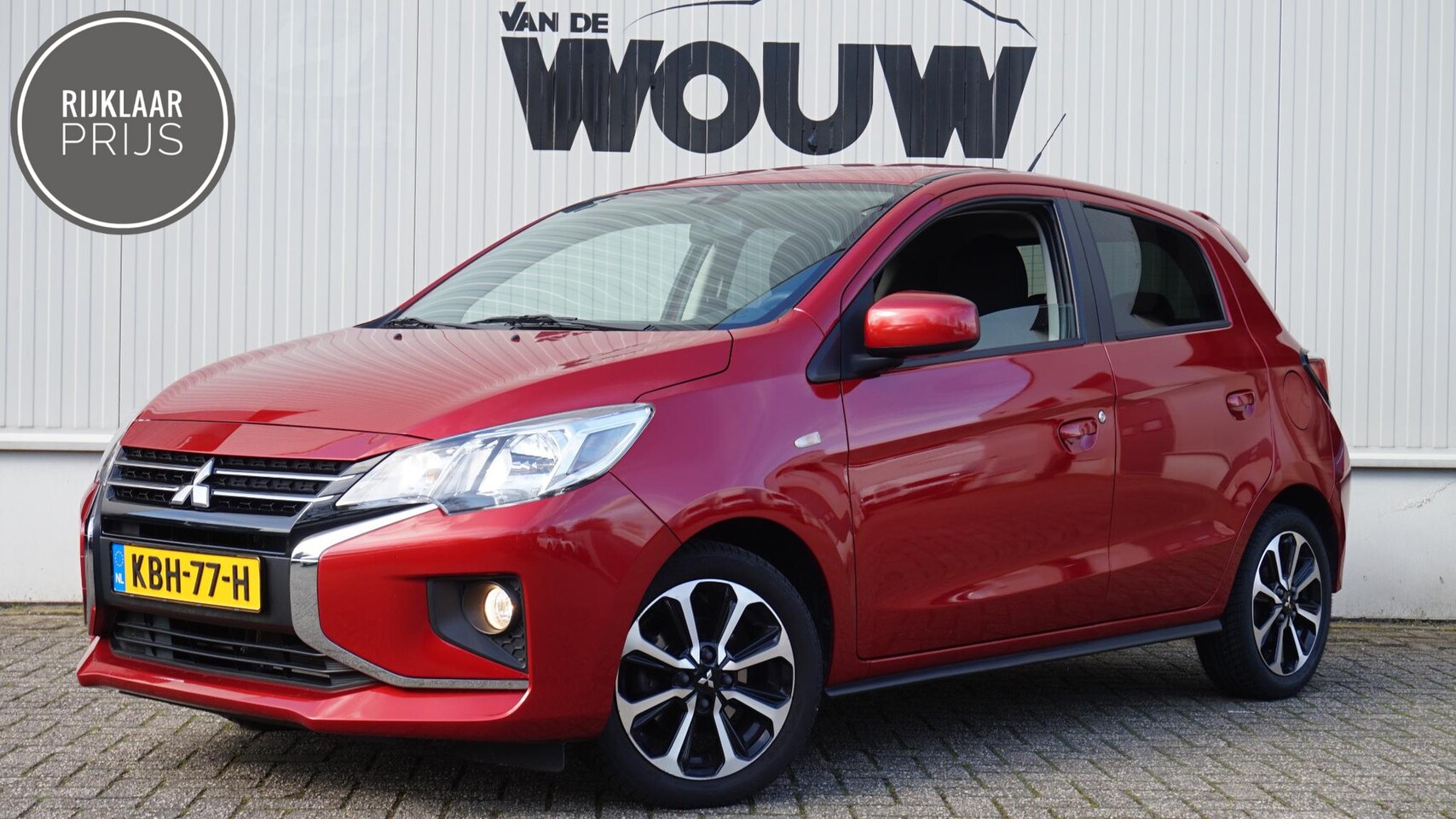 Mitsubishi Space Star - 1.2 Instyle Automaat | Carplay/AndroidAuto - AutoWereld.nl