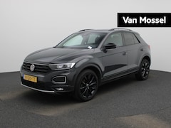 Volkswagen T-Roc - 1.5 TSI Sport Black Style 150PK | Navigatie | Climate Control | Cruise Control