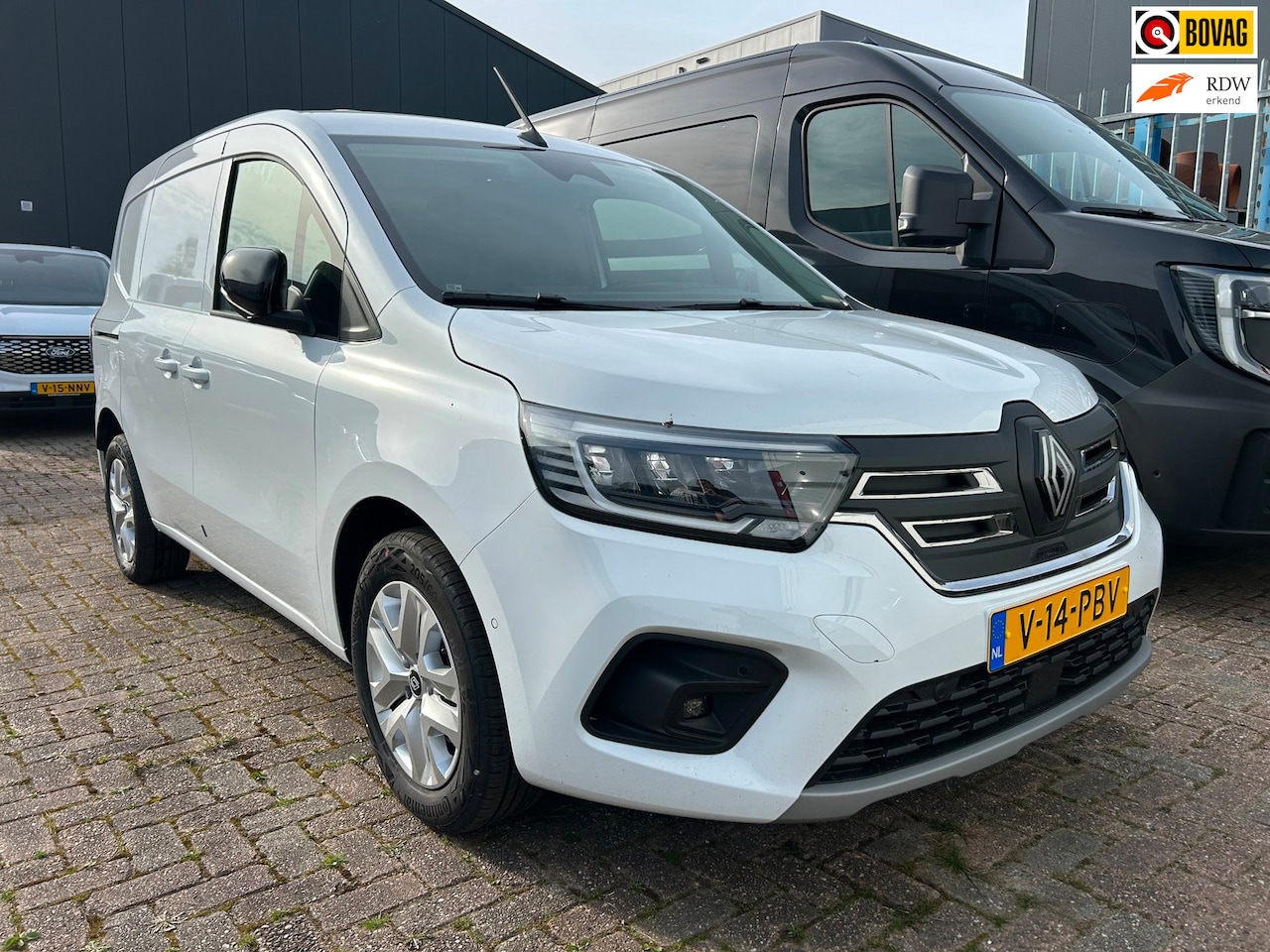 Renault Kangoo E-Tech - Extra L1 44 kWh|22kW AC+80kW DC laden - AutoWereld.nl