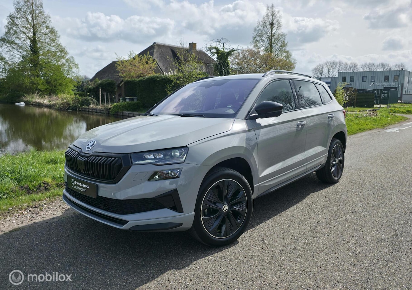 Skoda Karoq - 1.5 TSI ACT Sportline Business / Nardo / Luxe - AutoWereld.nl
