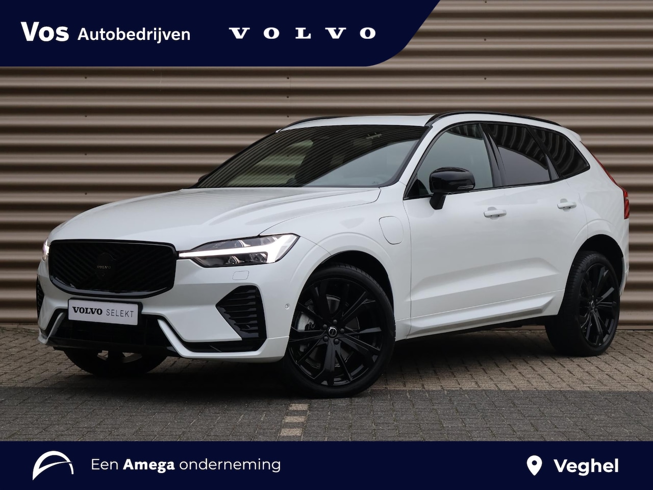 Volvo XC60 - T8 Plug-in hybrid AWD Ultra Black Edition | FULL OPTION | Luchtvering | Bowers & Wilkins | - AutoWereld.nl