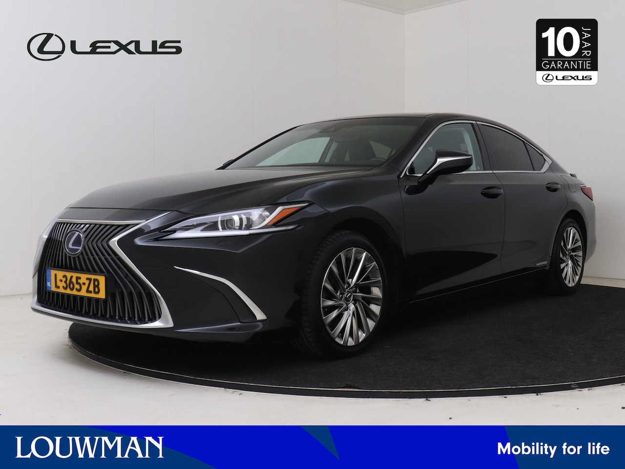 Lexus ES - 300h Preference Line Business | Lederen Bekleding | Sunroof | Stoelverwarming | - AutoWereld.nl