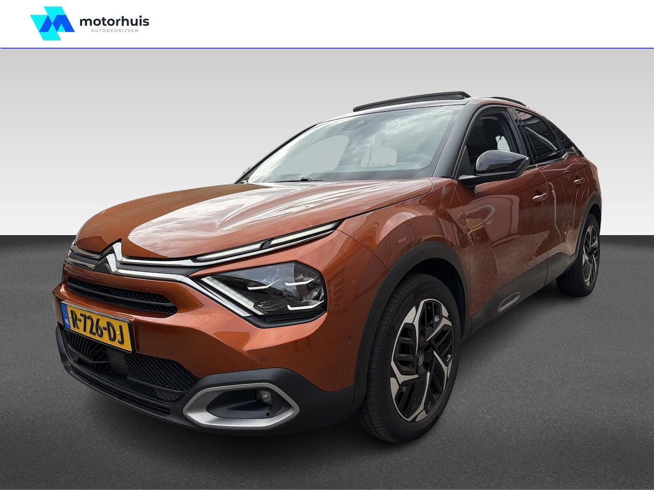 Citroën C4 - 1.2 PureTech 130pk EAT8 Shine. Rijdende demo, bezichtiging op afspraak AUTOMATIC - AutoWereld.nl