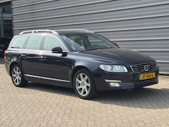 Volvo V70 - T4 190PK Polar+ | Schuifdak | Parkeerverw. | Trekhaak | Leder