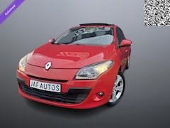 Renault Mégane - 2.0 Automaat Pano 17inch Airco Cruise Nw APK