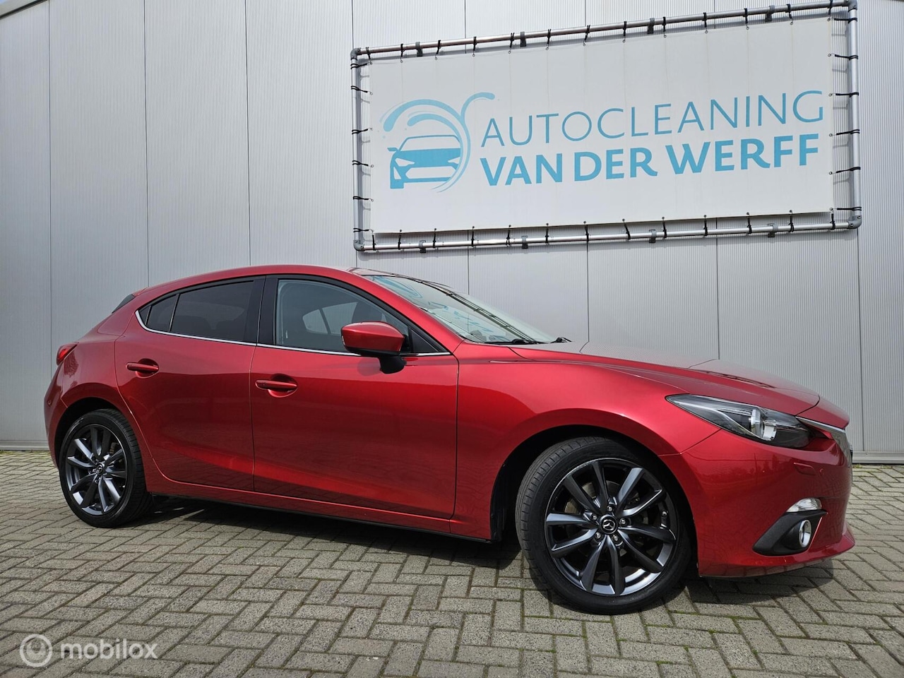 Mazda 3 - 2.0 HP 165PK GT-M nette auto!! - AutoWereld.nl