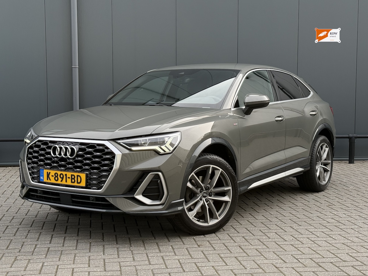 Audi Q3 Sportback - 35 TFSI Pro Line S S-Line 150pk AUT | 2020 | Virtual | Matrix | Carplay | Elektr. trekhaak | Camera - AutoWereld.nl