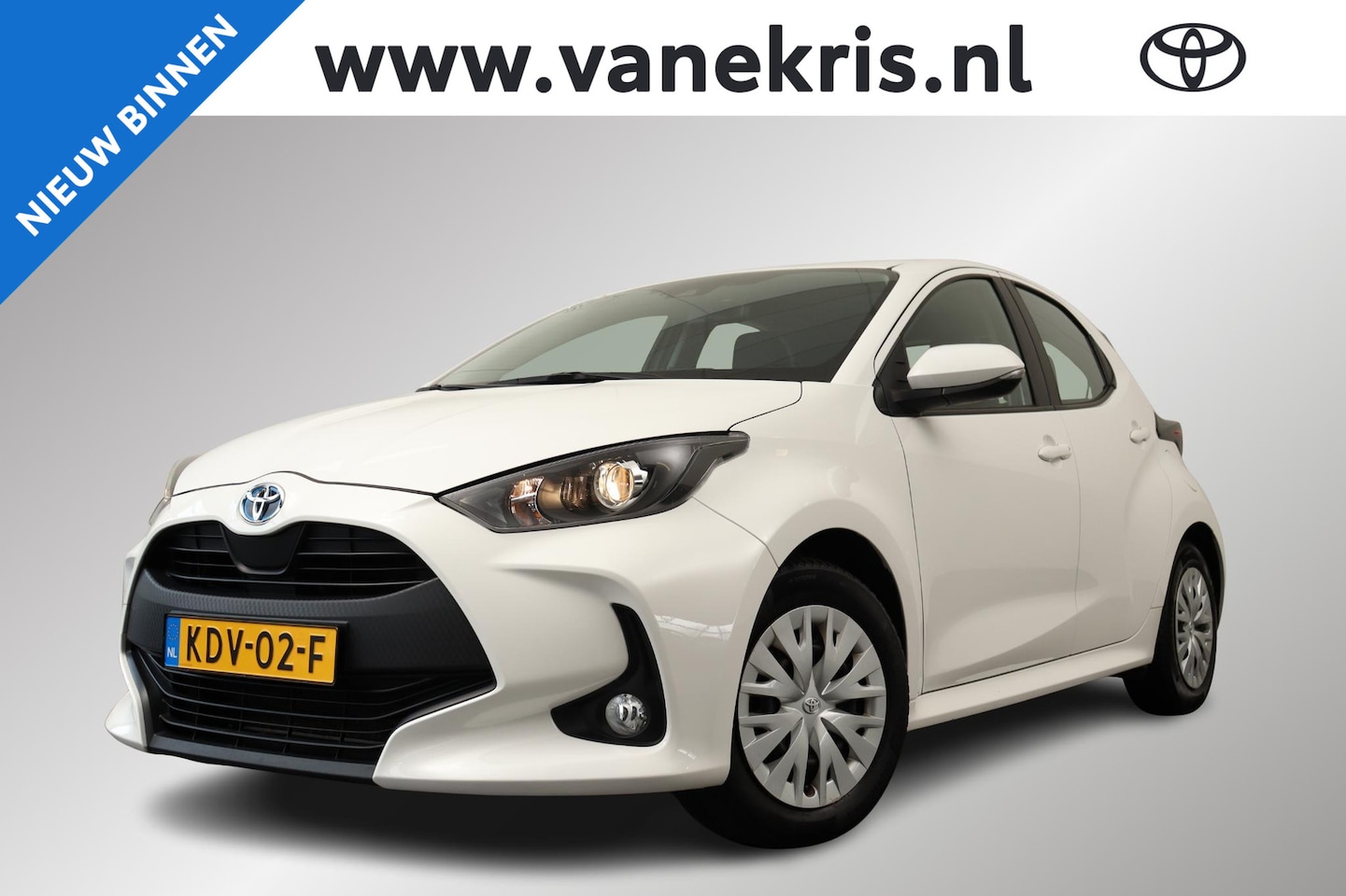 Toyota Yaris - 1.5 Hybrid Active 1.5 Hybrid Active, Startknop - AutoWereld.nl