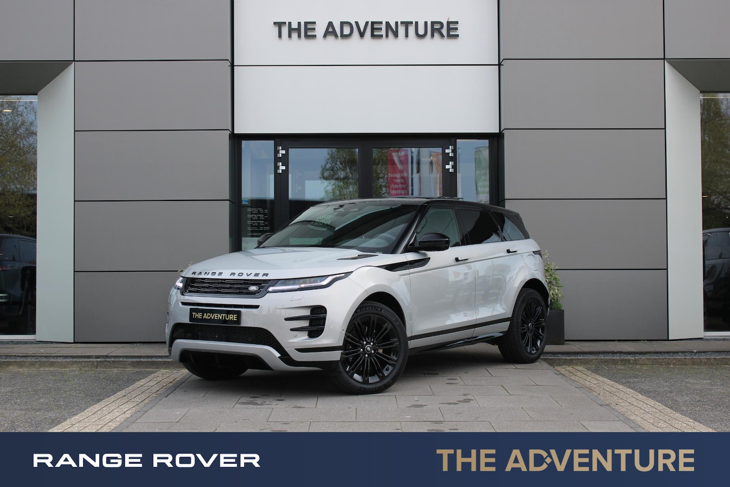 Land Rover Range Rover Evoque - P270e Dynamic SE | Pano | Surround Camera | Meridian - AutoWereld.nl