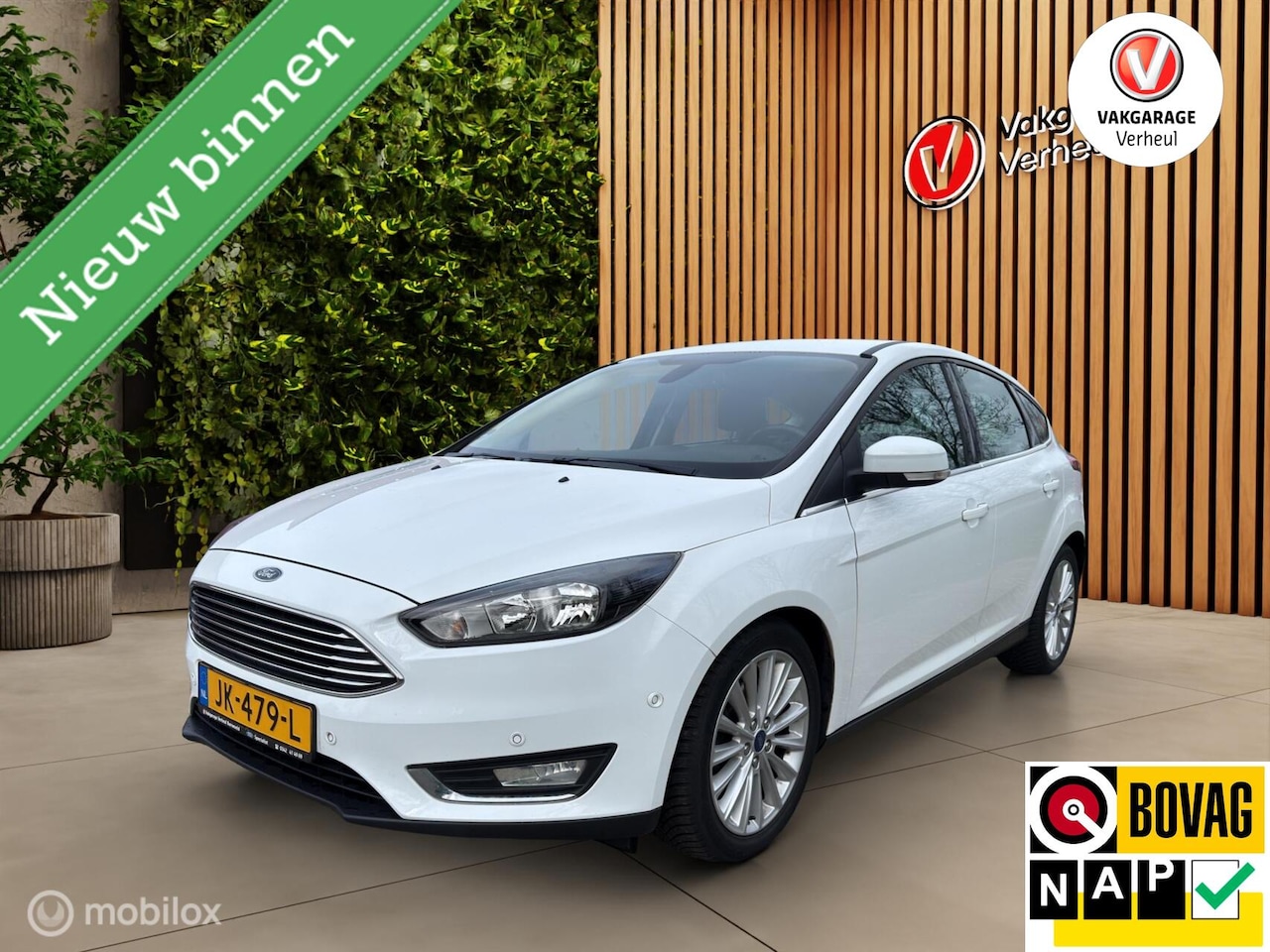 Ford Focus - 1.0 Titanium NAP|Dealer onderhouden - AutoWereld.nl