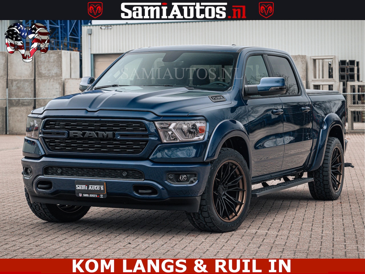 Dodge Ram Pick Up - SPORT | 5.7 V8 4x4 HEMI | PANORAMA DAK | GROOTSCHEM 12 INCH | LPG | Patriot Blue CREW CAB - AutoWereld.nl