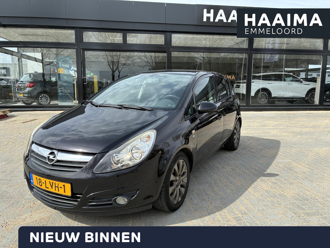 Opel Corsa - 1.4-16V '111' Edition 5 Deurs | Airconditioning | Elektrisch Pakket | Cruise control | Lic - AutoWereld.nl