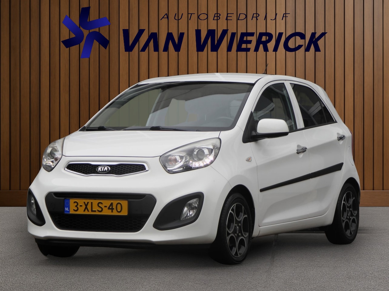 Kia Picanto - 1.0 CVVT BusinessLine |Zuinig! | Navi | Bluetooth | LM Velgen | NAP - AutoWereld.nl