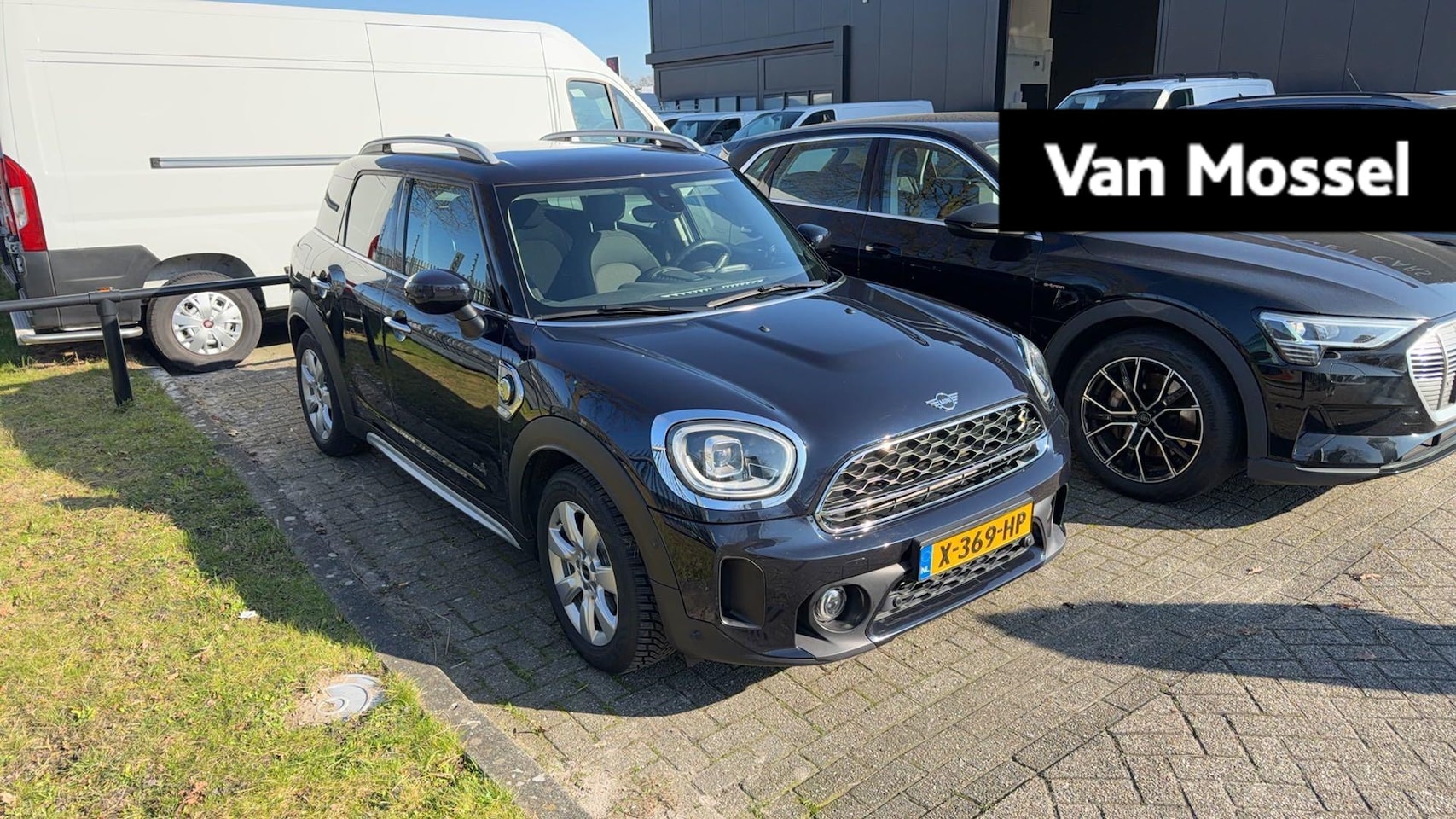 MINI Countryman - Mini 1.5 Cooper S E ALL4 | Automaat | Navigatie | Stoelverwarming | Climate Control | Crui - AutoWereld.nl