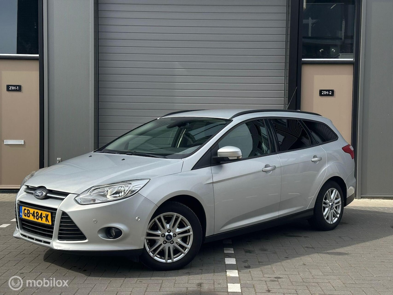 Ford Focus Wagon - 1.0 EcoBoost Edition Plus / LMV / Cruise / Clim / Stoelverwarming / Airco - AutoWereld.nl