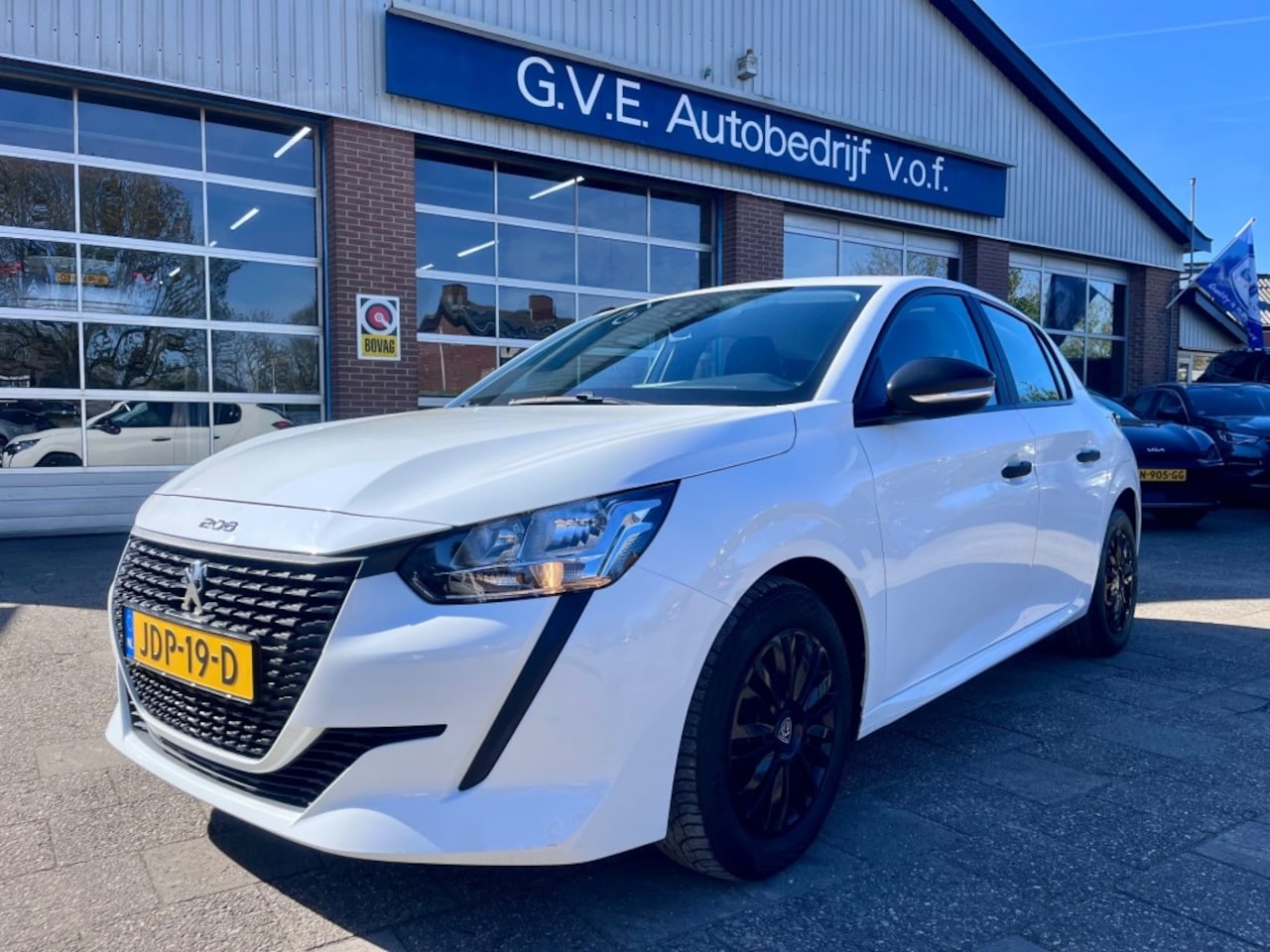 Peugeot 208 - 1.2 PURETECH LIKE NAVIGATIE MULTIFUNC STUUR. - AutoWereld.nl