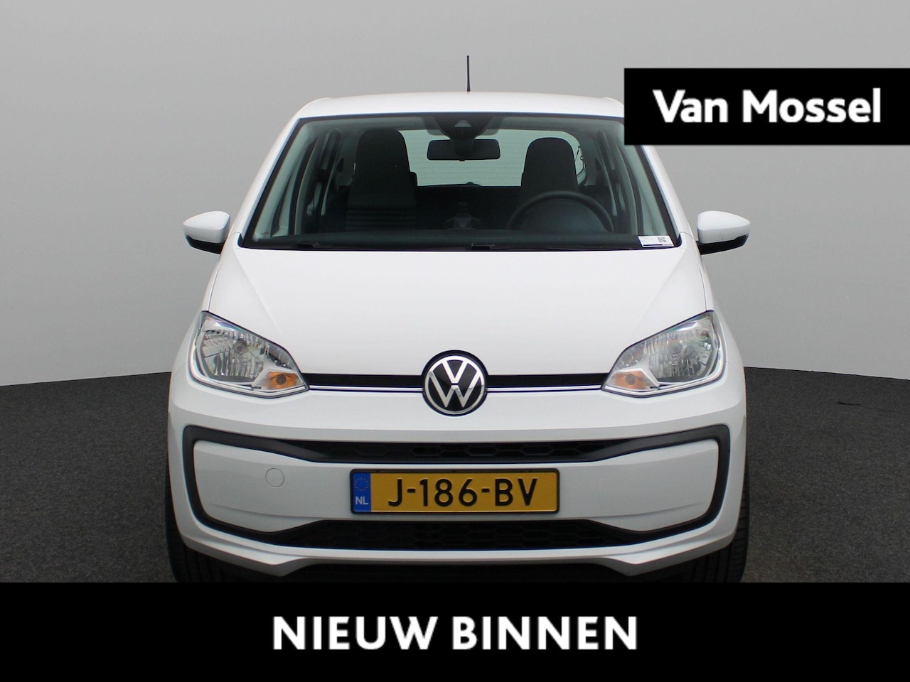 Volkswagen Up! - 1.0 BMT move up! | Airco | Bluetooth | Lichtmetalen Velgen | Dab+ | - AutoWereld.nl