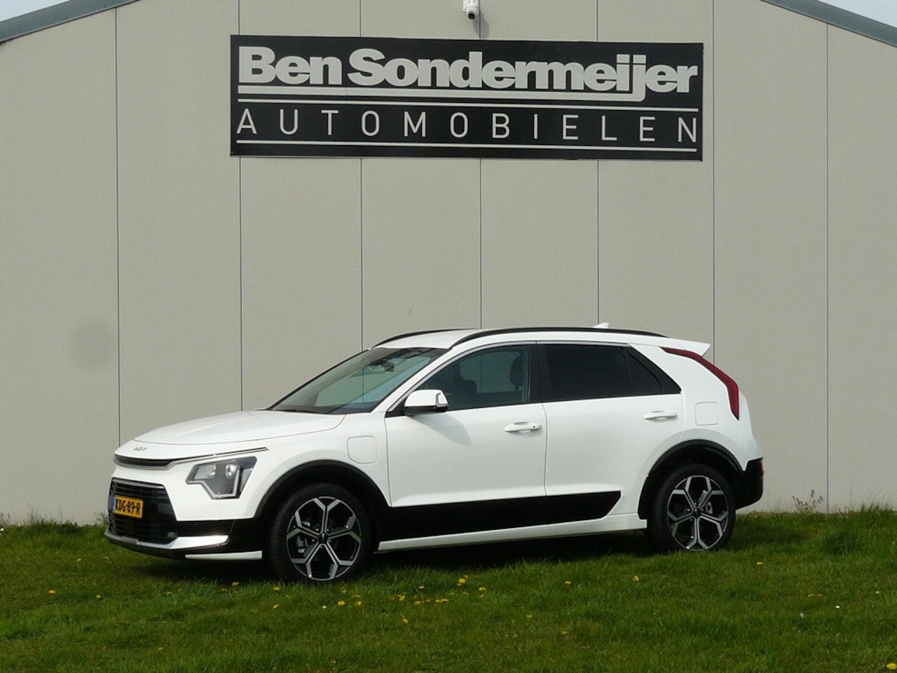 Kia Niro - 1.6 GDi PHEV DynamicLine 1.6 GDi PHEV DynamicLine (nieuwe auto) - AutoWereld.nl