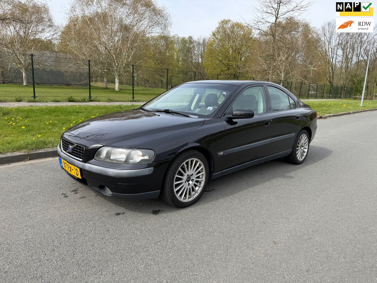 Volvo S60 - 2.4 Edition goed werkende airco - AutoWereld.nl