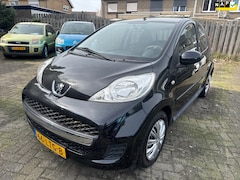 Peugeot 107 - 1.0-12V XS