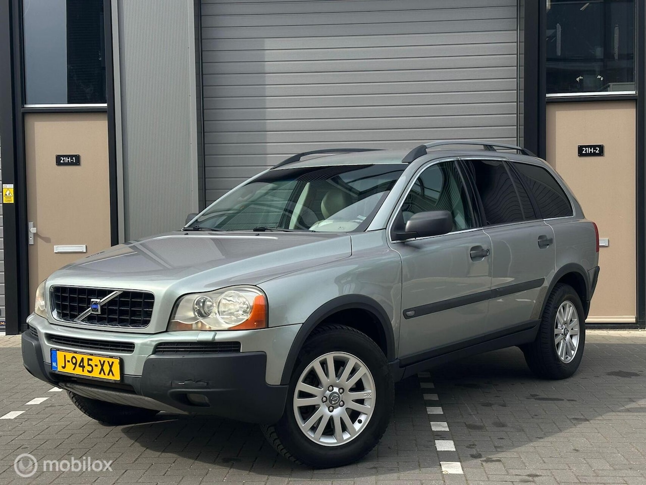 Volvo XC90 - 2.5 T / Leer / Clim / LMV / Aut / Airco / 7 zits / - AutoWereld.nl
