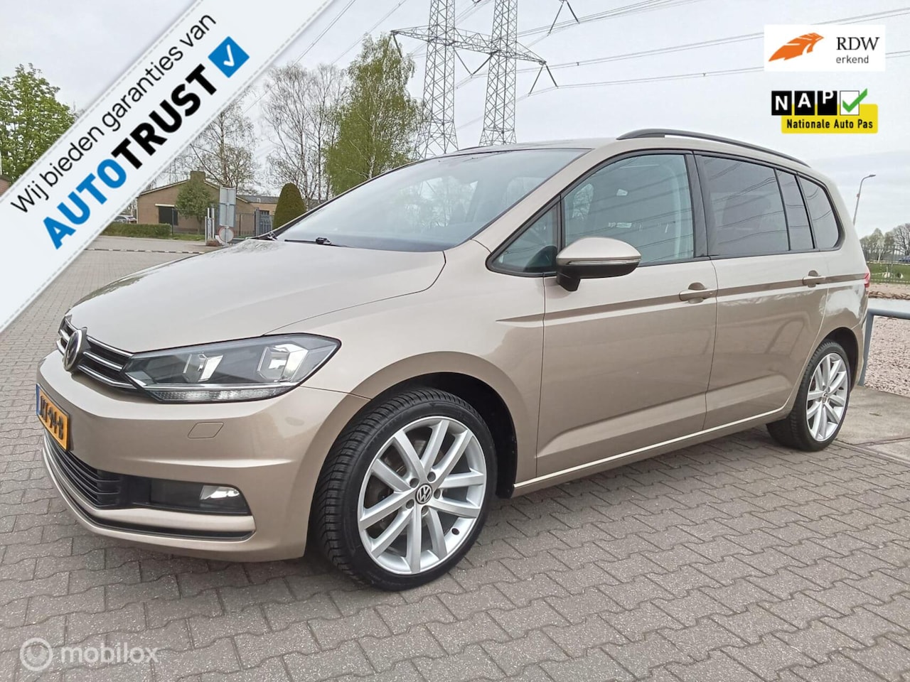 Volkswagen Touran - 1.5 TSI Comfortline Business 7p 1.5 TSI Comfortline Business 7p/alle optie's - AutoWereld.nl