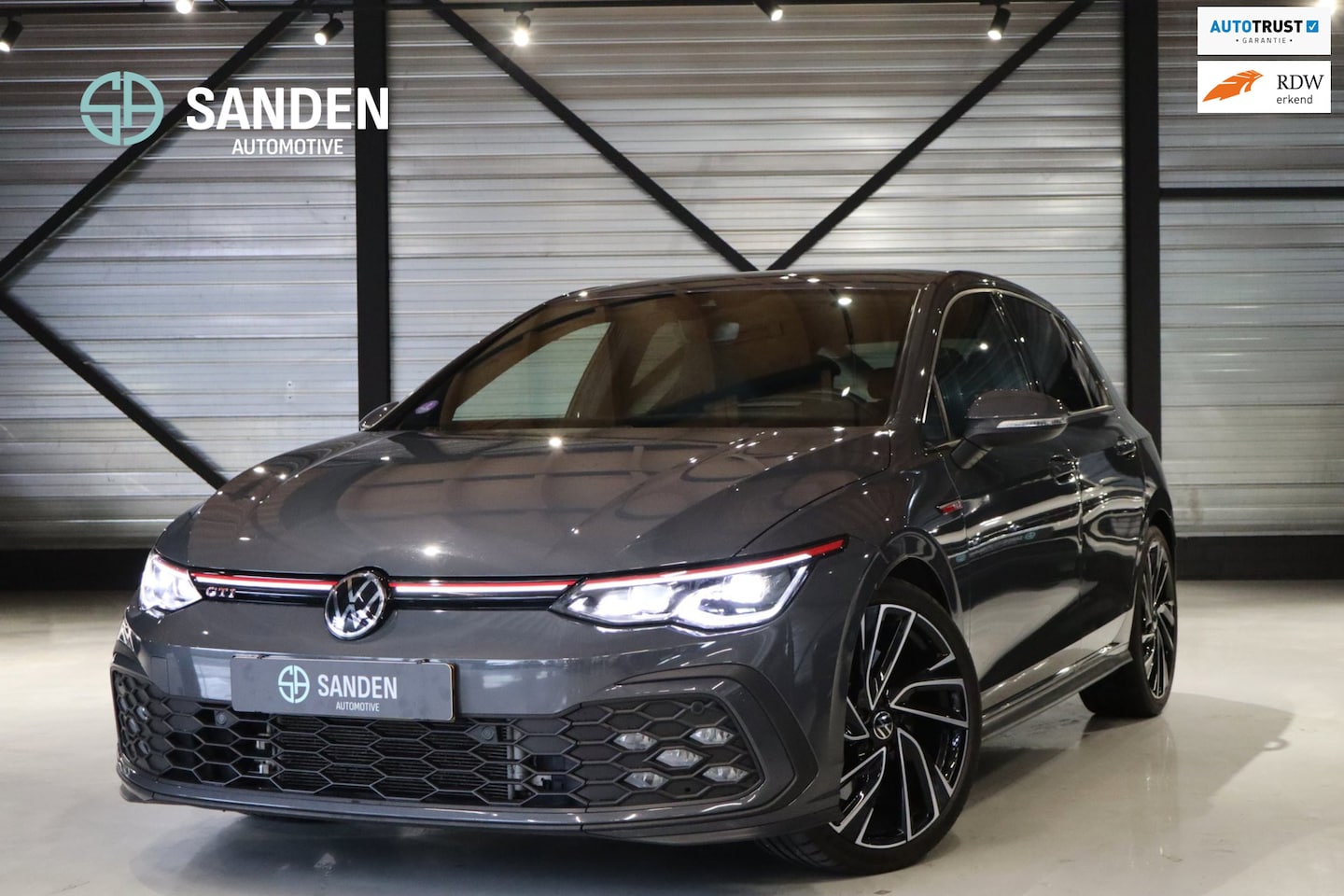 Volkswagen Golf - 2.0 TSI GTI 245PK|Zeer nette auto|Automaat|Navi|Camera|Head Up|Harman Kardon|Stoel en stuu - AutoWereld.nl