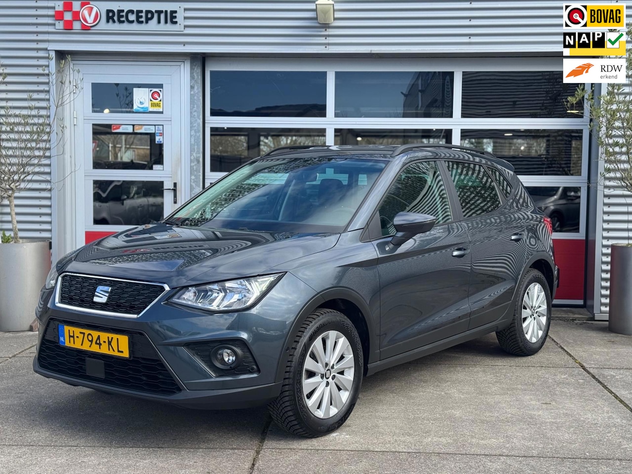 SEAT Arona - 1.0 TSI Style Business Intense / Navi / A.Cam / Carplay / 1-Eig - AutoWereld.nl