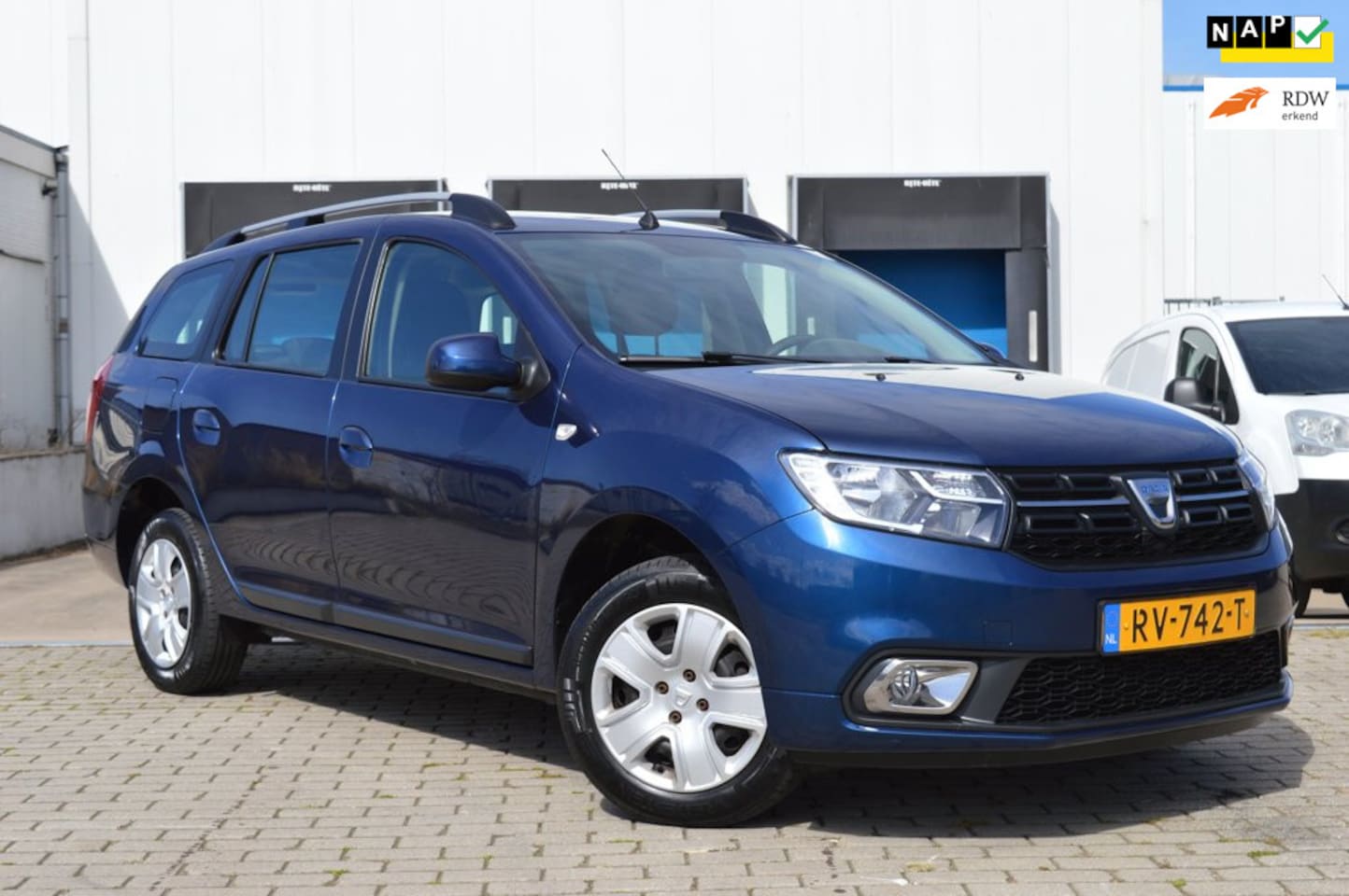 Dacia Logan MCV - 0.9 TCe Laureate LPG Airco Cruise NAP APK - AutoWereld.nl