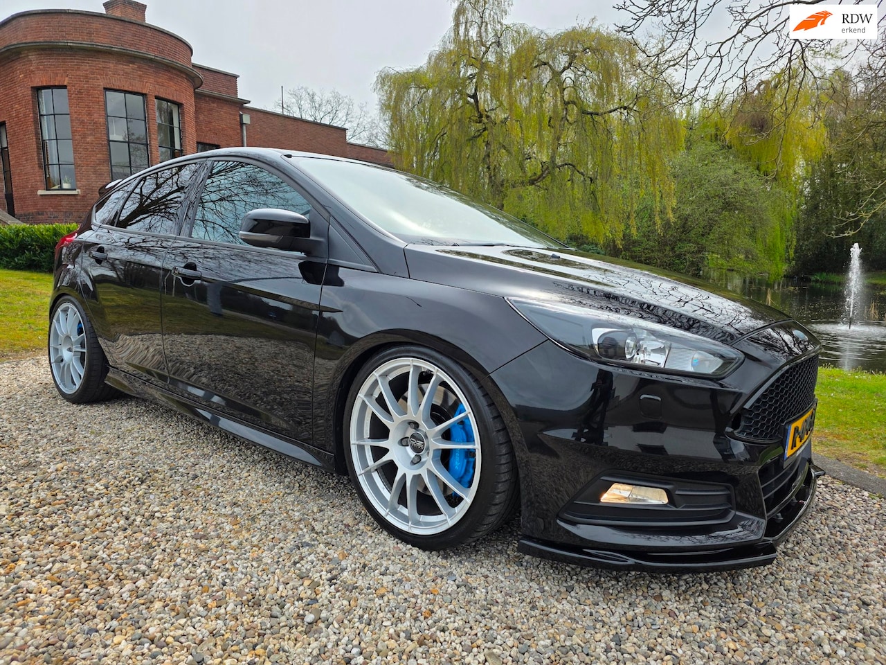Ford Focus - 2.0 EcoBoost ST-3 UNIEK recaro - AutoWereld.nl
