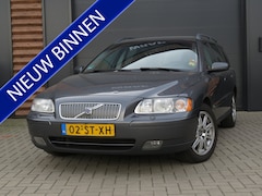 Volvo V70 - 2.4 Edition II Airco Cr-Control 7-Pers Youngtimer