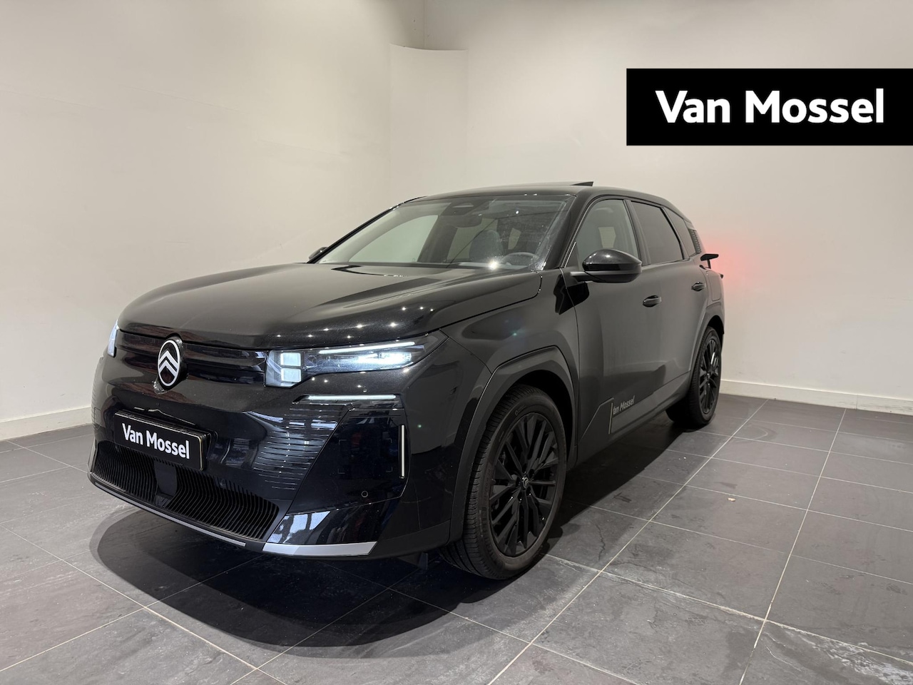 Citroën C5 Aircross - Max Comfort Range 73 kWh l Camera l AGR Stoelen l Pano l Demo l Bel voor de actuele KM-Sta - AutoWereld.nl