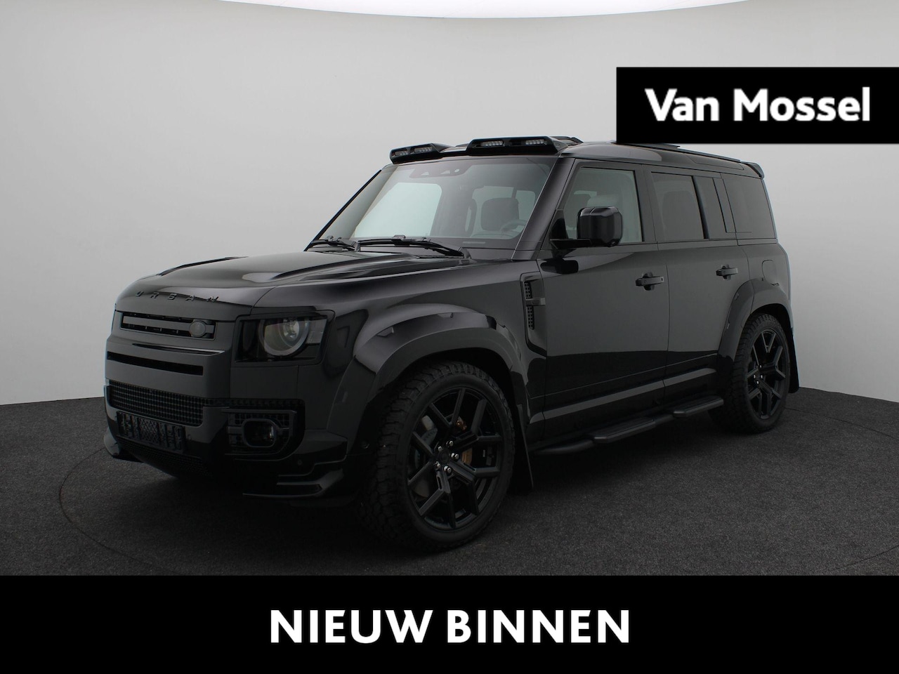 Land Rover Defender 110 - 2.0 P300e 110 X-Dynamic HSE | Urban | Quick Silver uitlaat | Head-up display | Elek. trekh - AutoWereld.nl