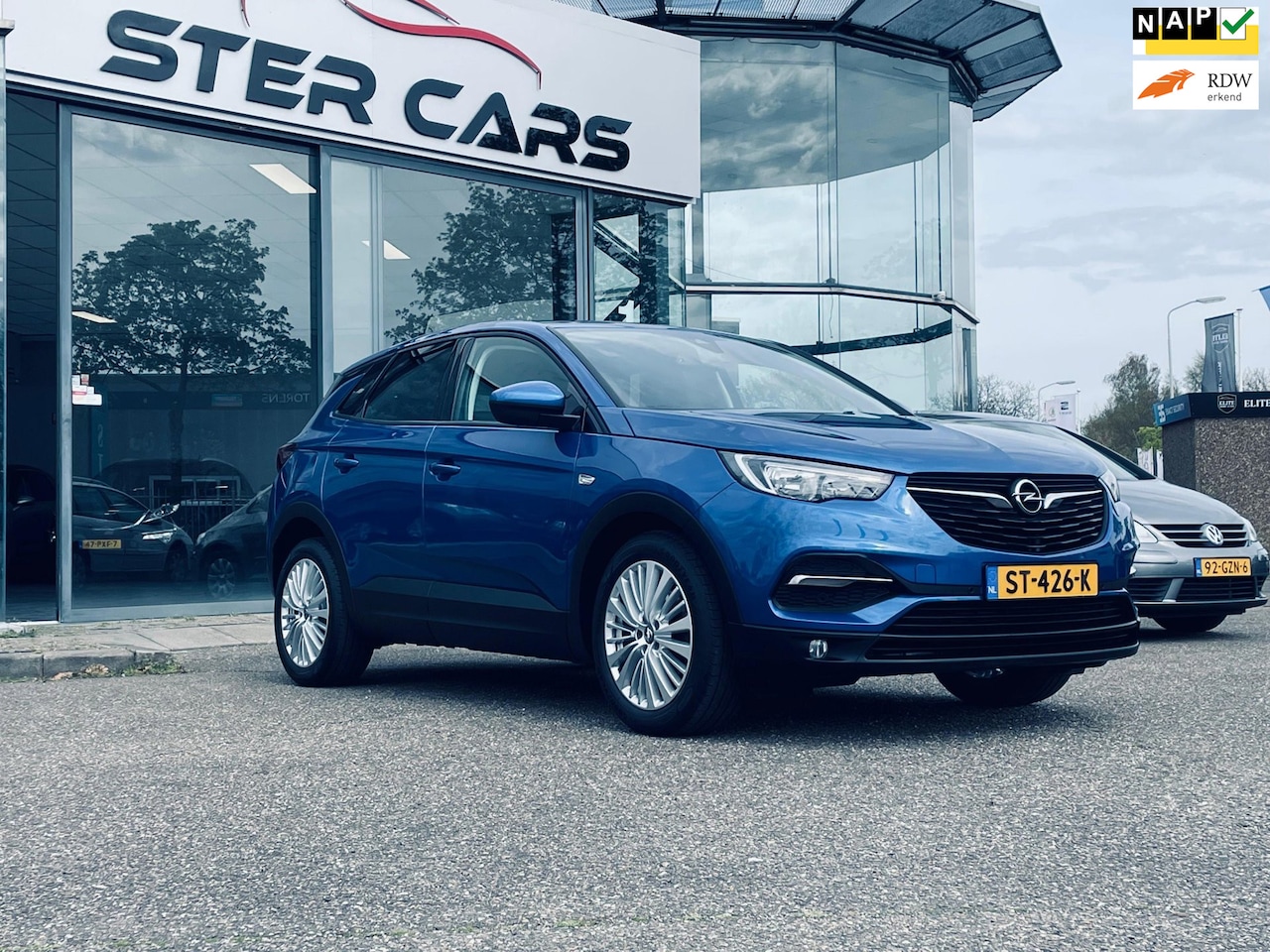 Opel Grandland X - 1.2 Turbo Online Edition|Navi|Cruise Control|Airco|NAP| - AutoWereld.nl