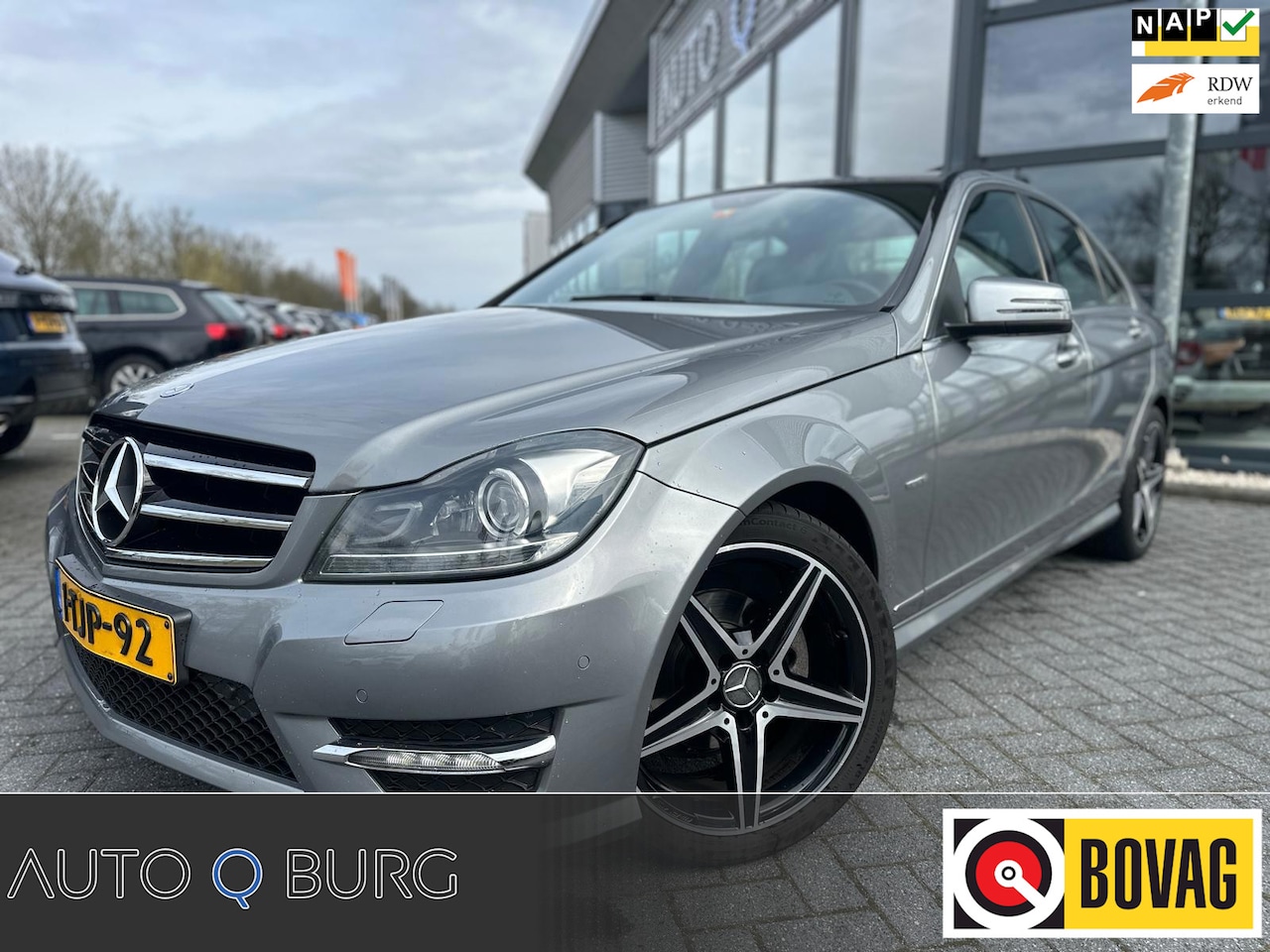 Mercedes-Benz C-klasse - 180 Ambition Avantgarde | Automaat | Climate | Navi | Cruise | PDC | Dealer onderhouden | - AutoWereld.nl