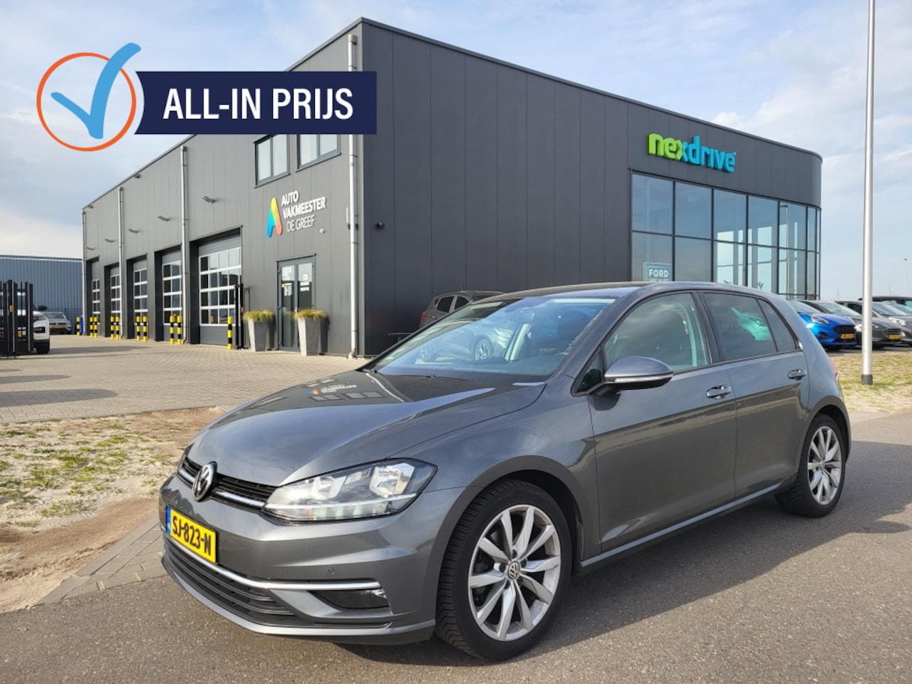 Volkswagen Golf - 1.0 TSI 110 pk Automaat Comfortline Business - AutoWereld.nl