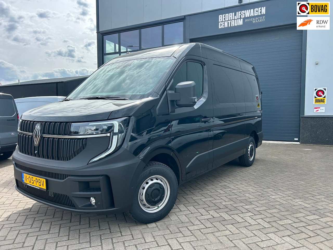 Renault Master E-Tech - T35 L2H2 Advance 87 kWh|22kW AC+130kW DC laden - AutoWereld.nl