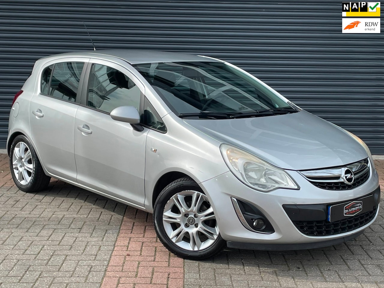 Opel Corsa - 1.2-16V Edition Cruise | Airco | Elektr Pakket - AutoWereld.nl