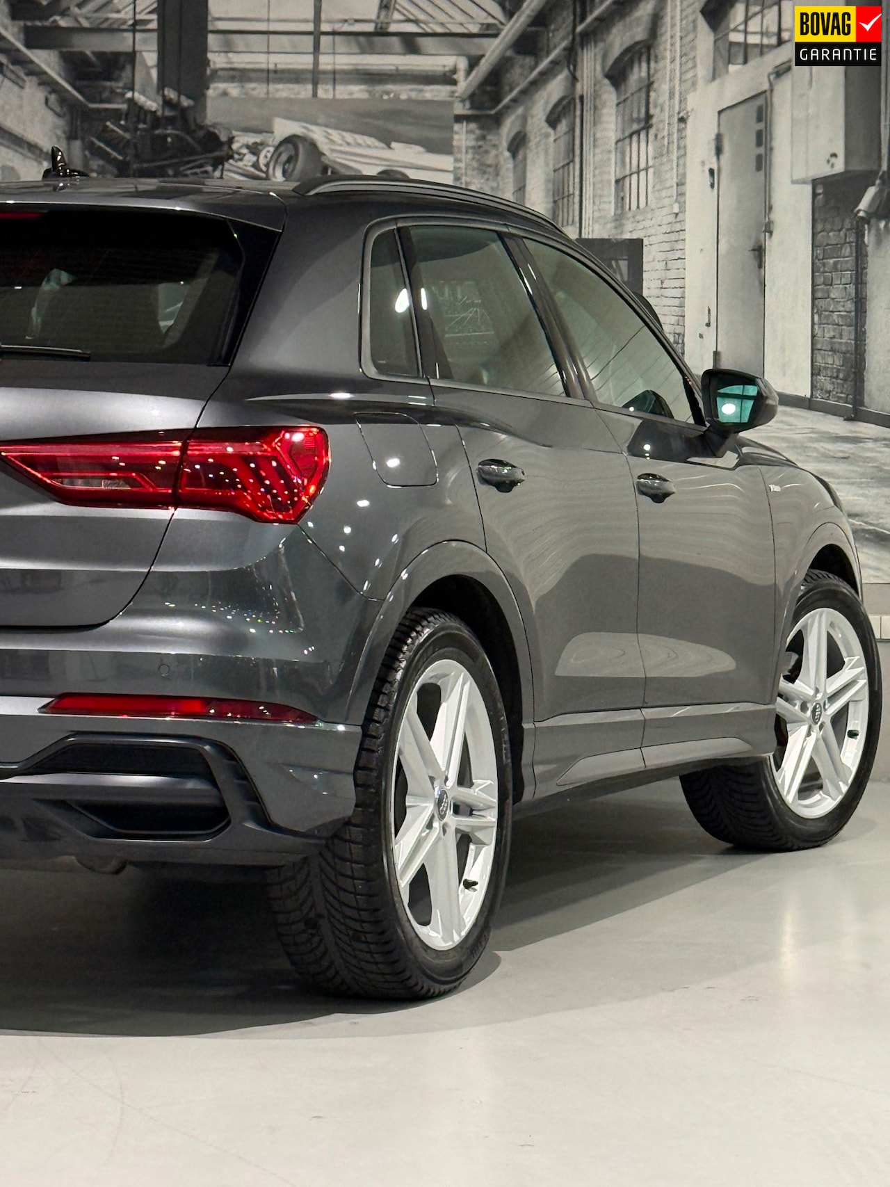 Audi Q3 - 35 TFSI S Line *Daytona Grey* - AutoWereld.nl