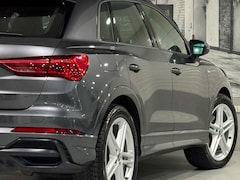 Audi Q3 - 35 TFSI S Line *Daytona Grey