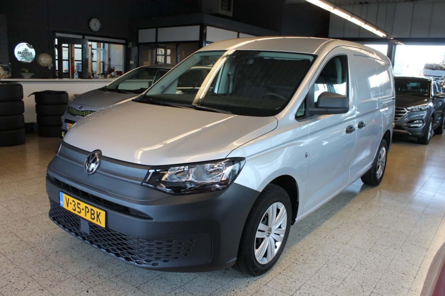 Volkswagen Caddy Maxi - Maxi 1.5 TSi  dubbele schuifdeuren - AutoWereld.nl